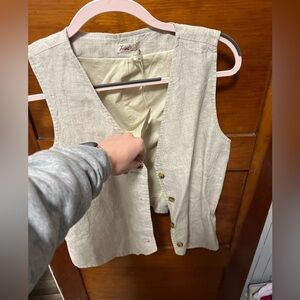 Faherty Linen Vest: never worn, still has tags!